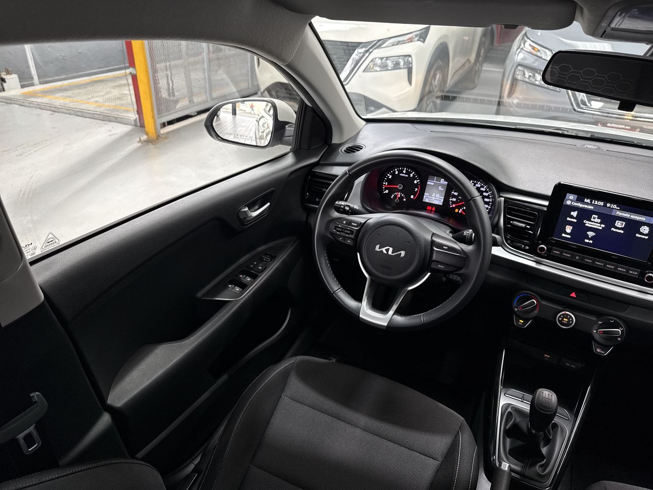 2023 Kia RIO LX TM