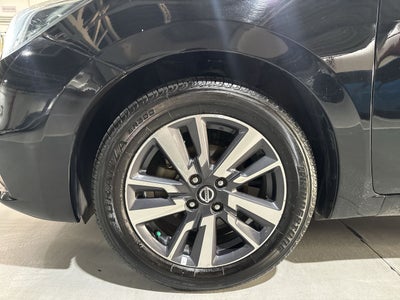 2021 Nissan VERSA SENSE MT 21