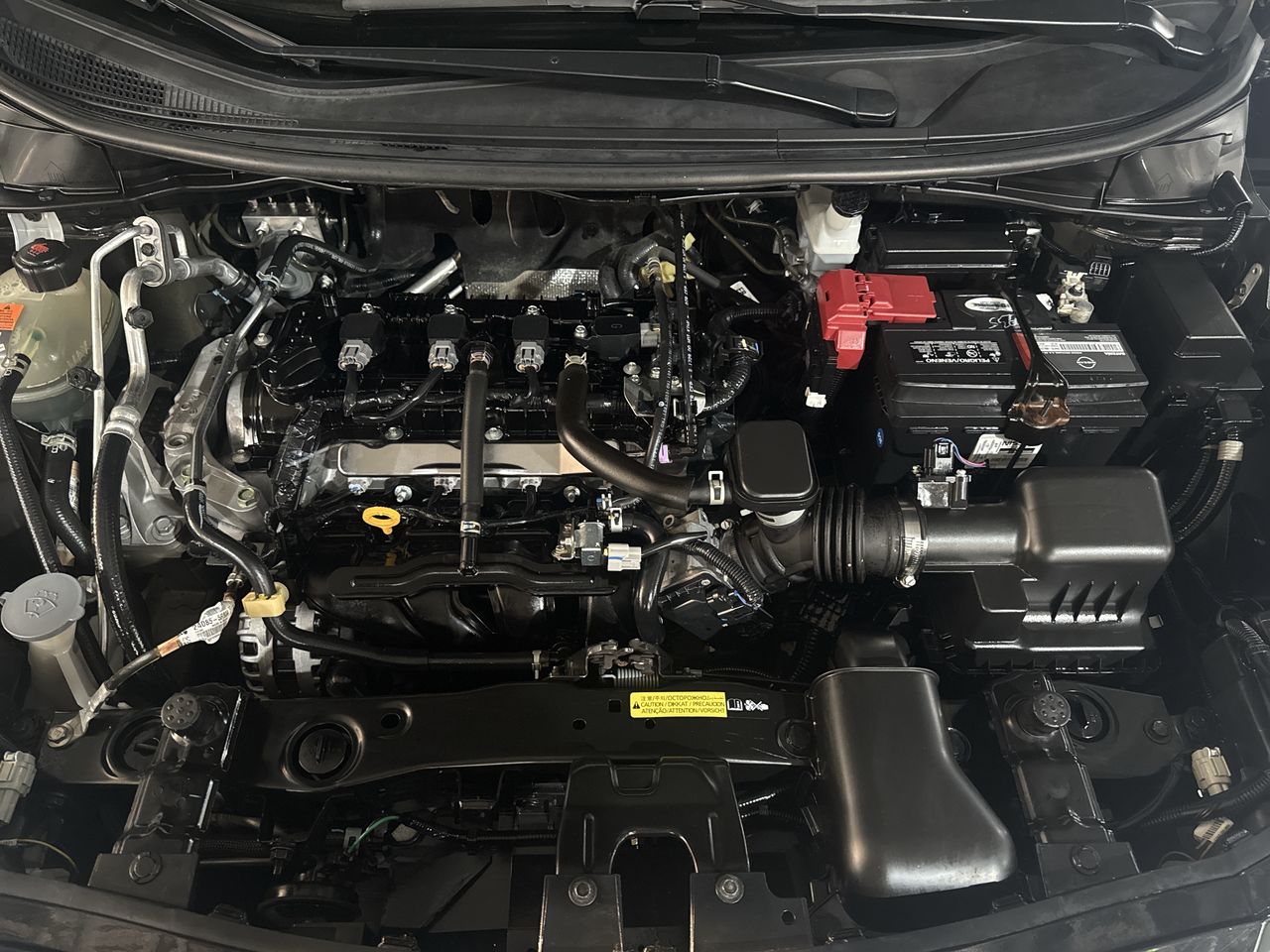 2021 Nissan VERSA SENSE MT 21