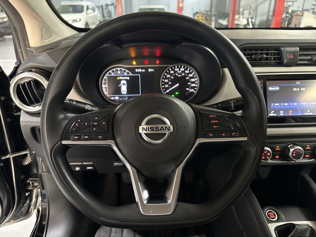 2021 Nissan VERSA SENSE MT 21