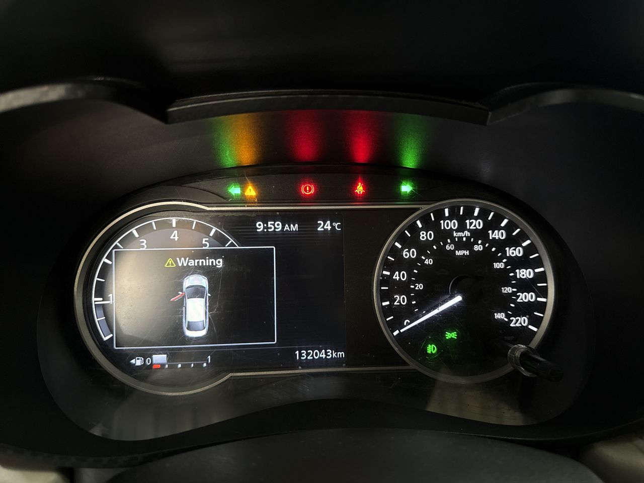 2021 Nissan VERSA SENSE MT 21