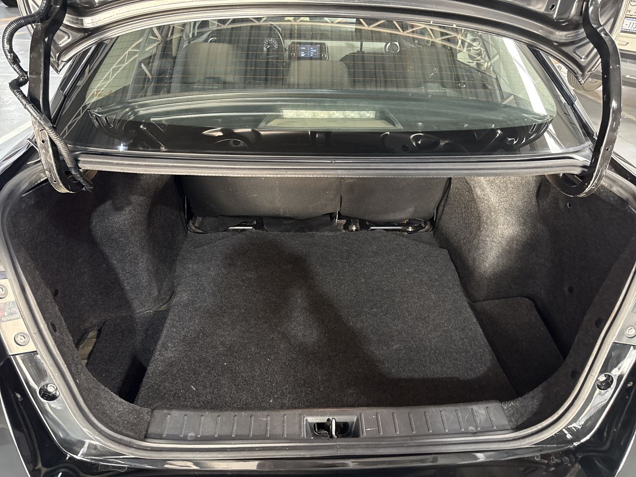2021 Nissan VERSA SENSE MT 21