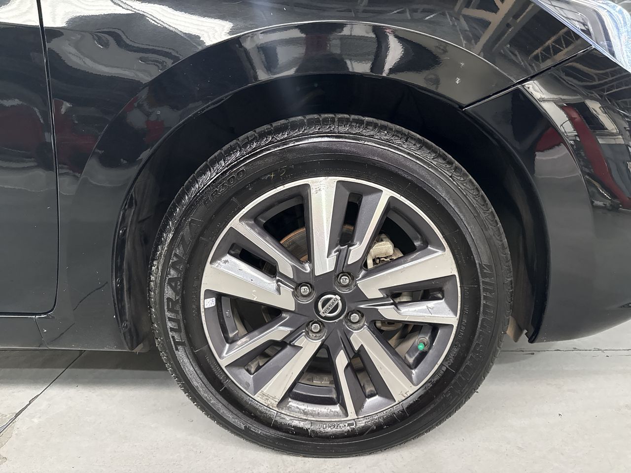 2021 Nissan VERSA SENSE MT 21