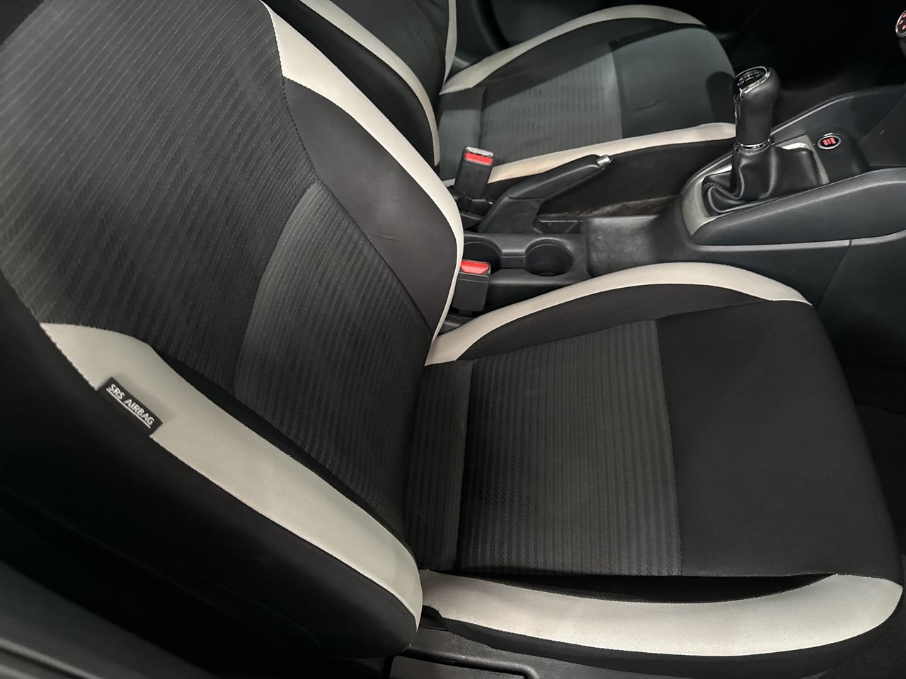 2021 Nissan VERSA SENSE MT 21