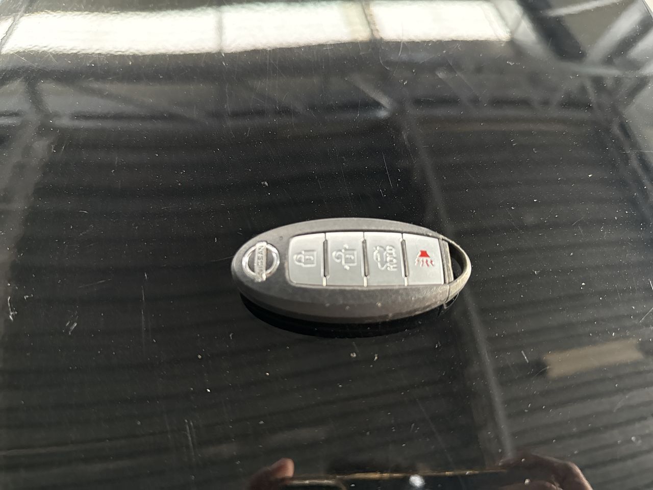 2021 Nissan VERSA SENSE MT 21