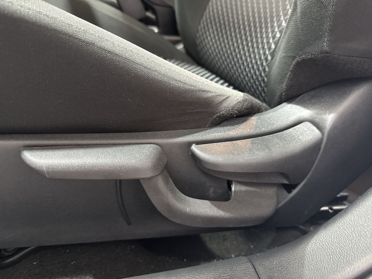 2021 Nissan VERSA SENSE CVT 21