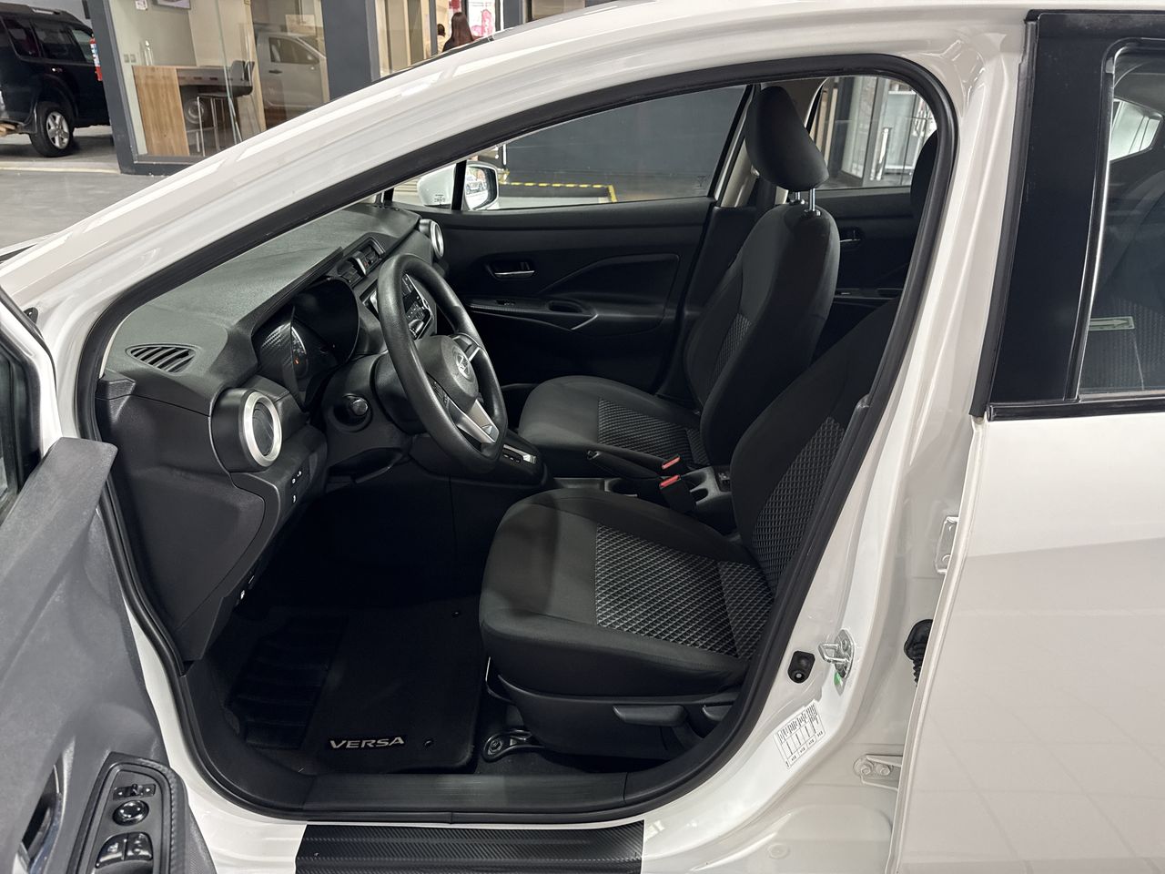 2021 Nissan VERSA SENSE CVT 21