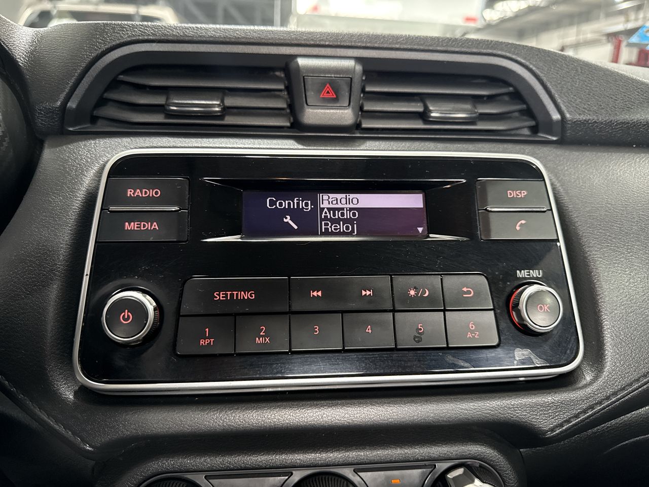 2021 Nissan VERSA SENSE CVT 21