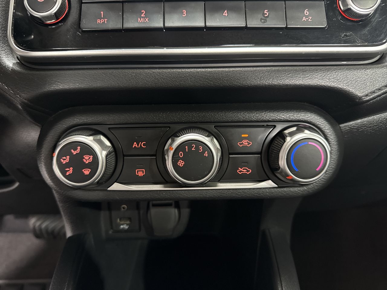 2021 Nissan VERSA SENSE CVT 21