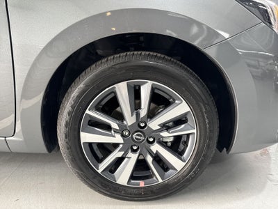 2025 Nissan VERSA ADVANCE CVT 25