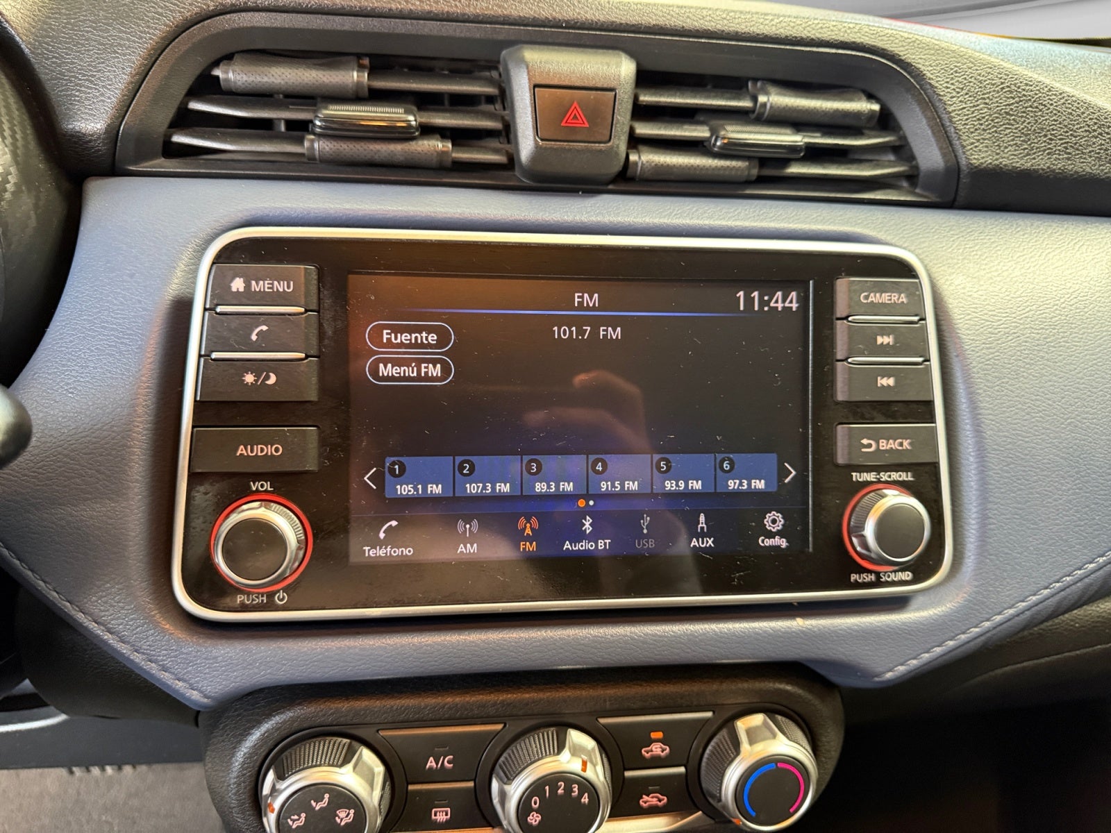 2023 Nissan VERSA ADVANCE CVT 23