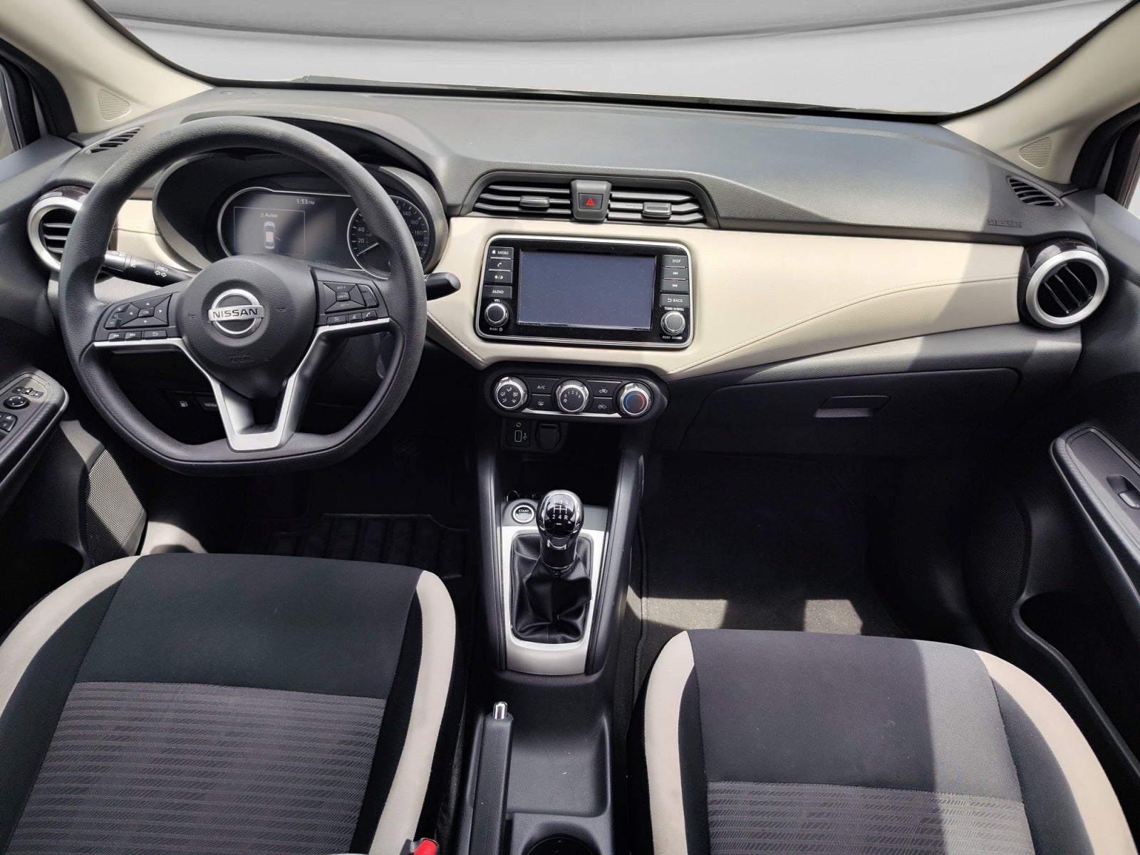 2022 Nissan VERSA ADVANCE MT 22
