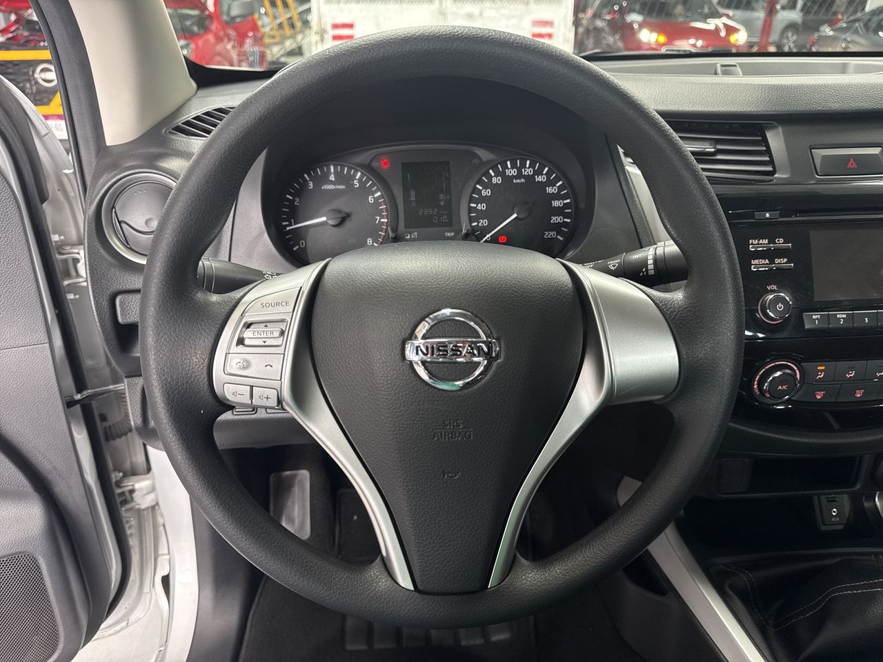 2020 Nissan FRONTIER LE TM AC