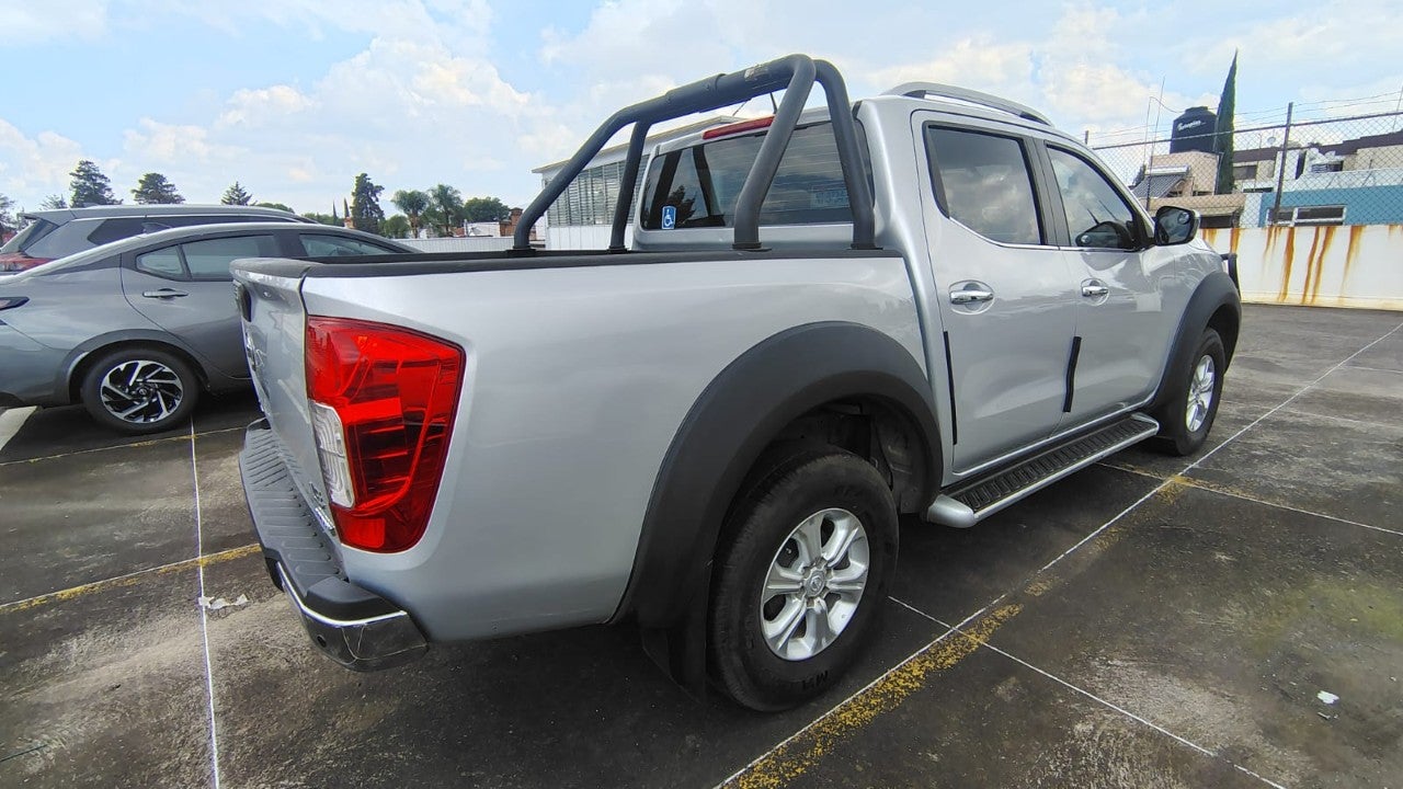 2020 Nissan FRONTIER LE TM AC