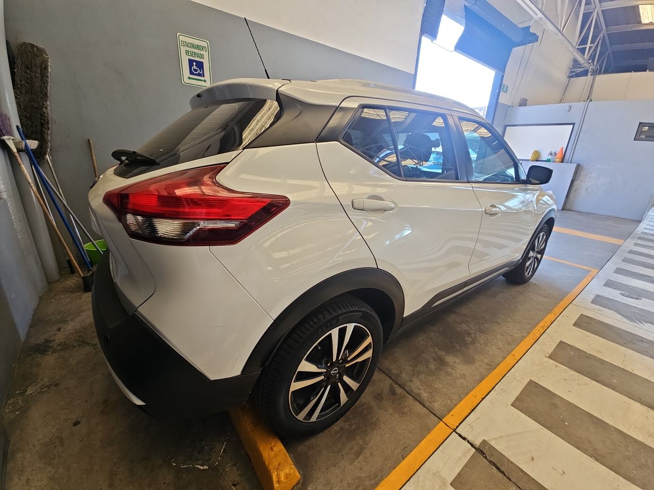2019 Nissan KICKS 1.6 ADVANCE LTS CVT A/C