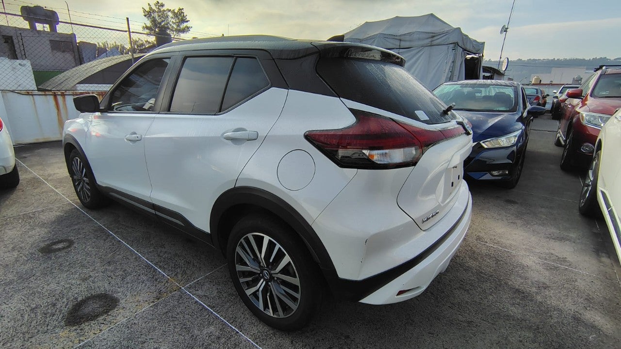 2021 Nissan KICKS PLATINUM BI-TONO 1.6 LTS CVT 21