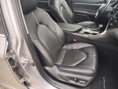 2022 Toyota CAMRY XLE HV