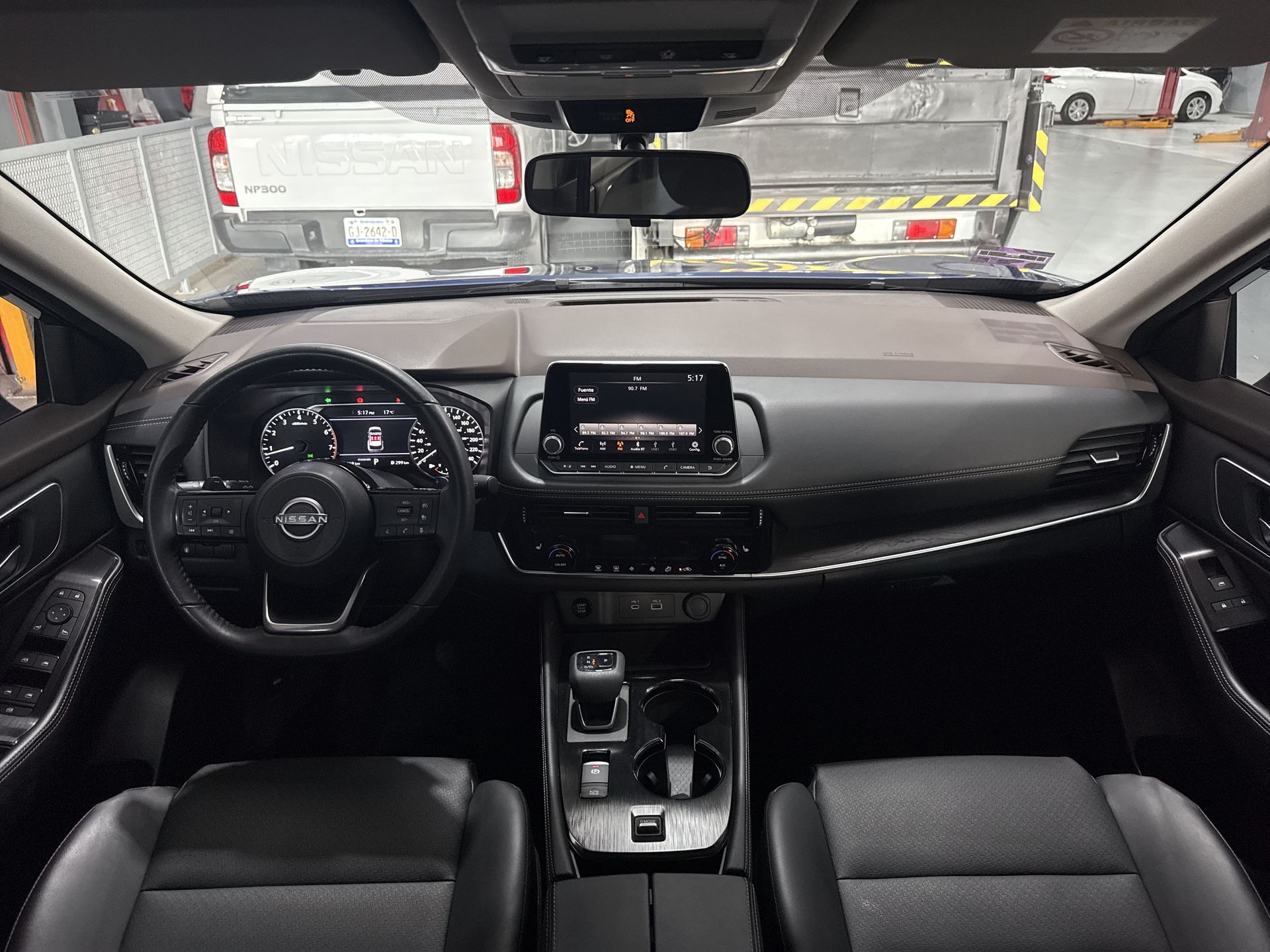 2025 Nissan X-TRAIL EXCLUSIVE 2 ROW 25