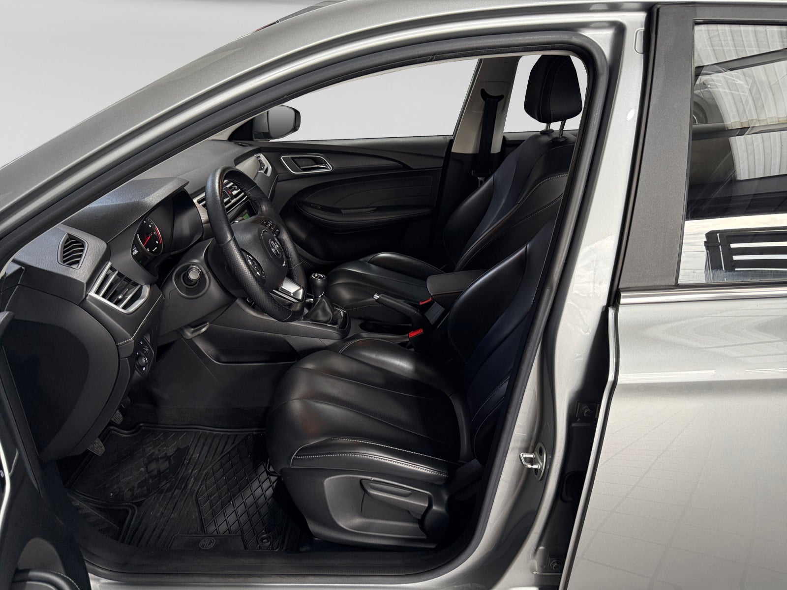 2022 MG MG5 1.5L COM EXCITE MT