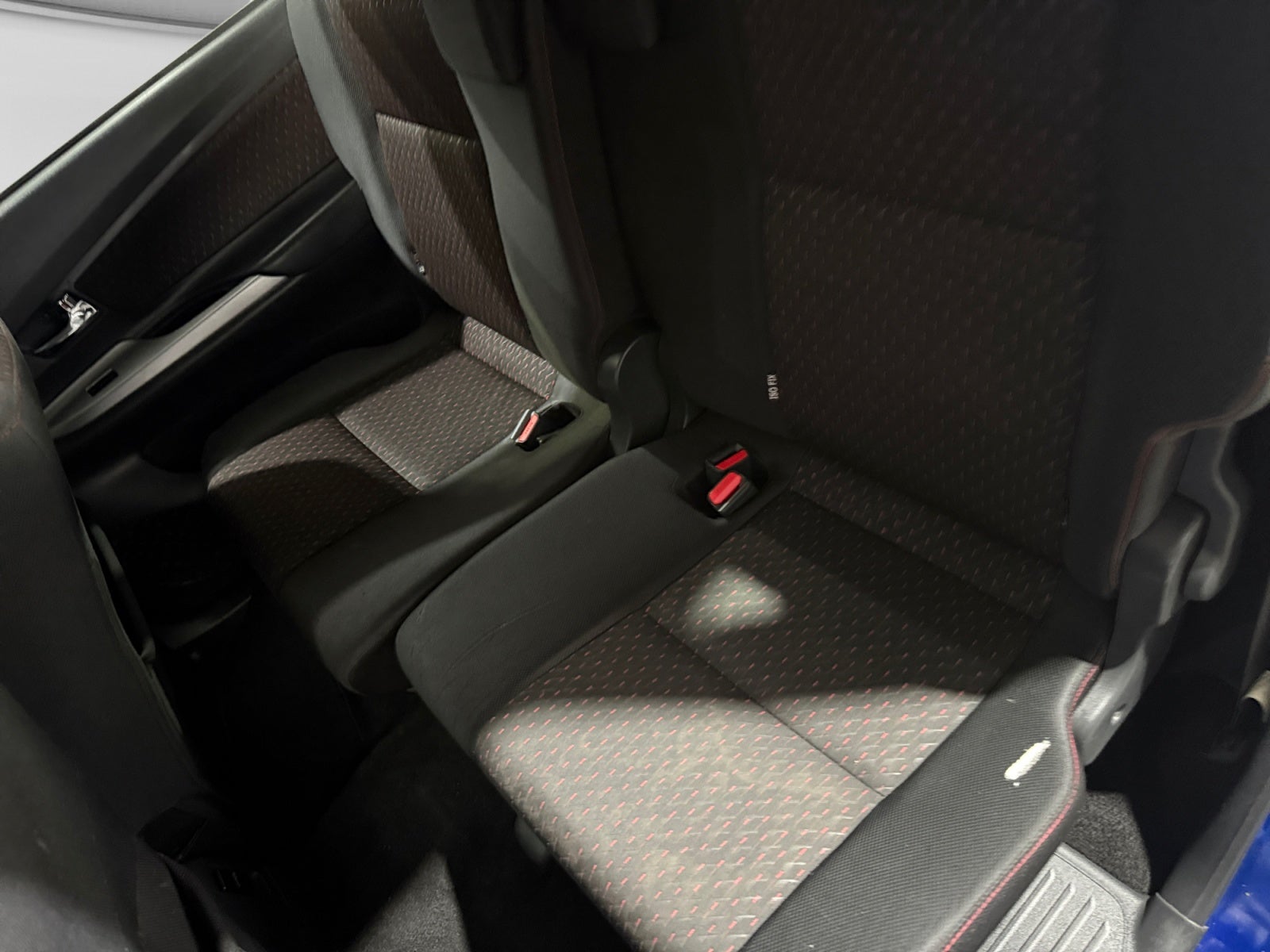 2021 Toyota AVANZA XLE AT