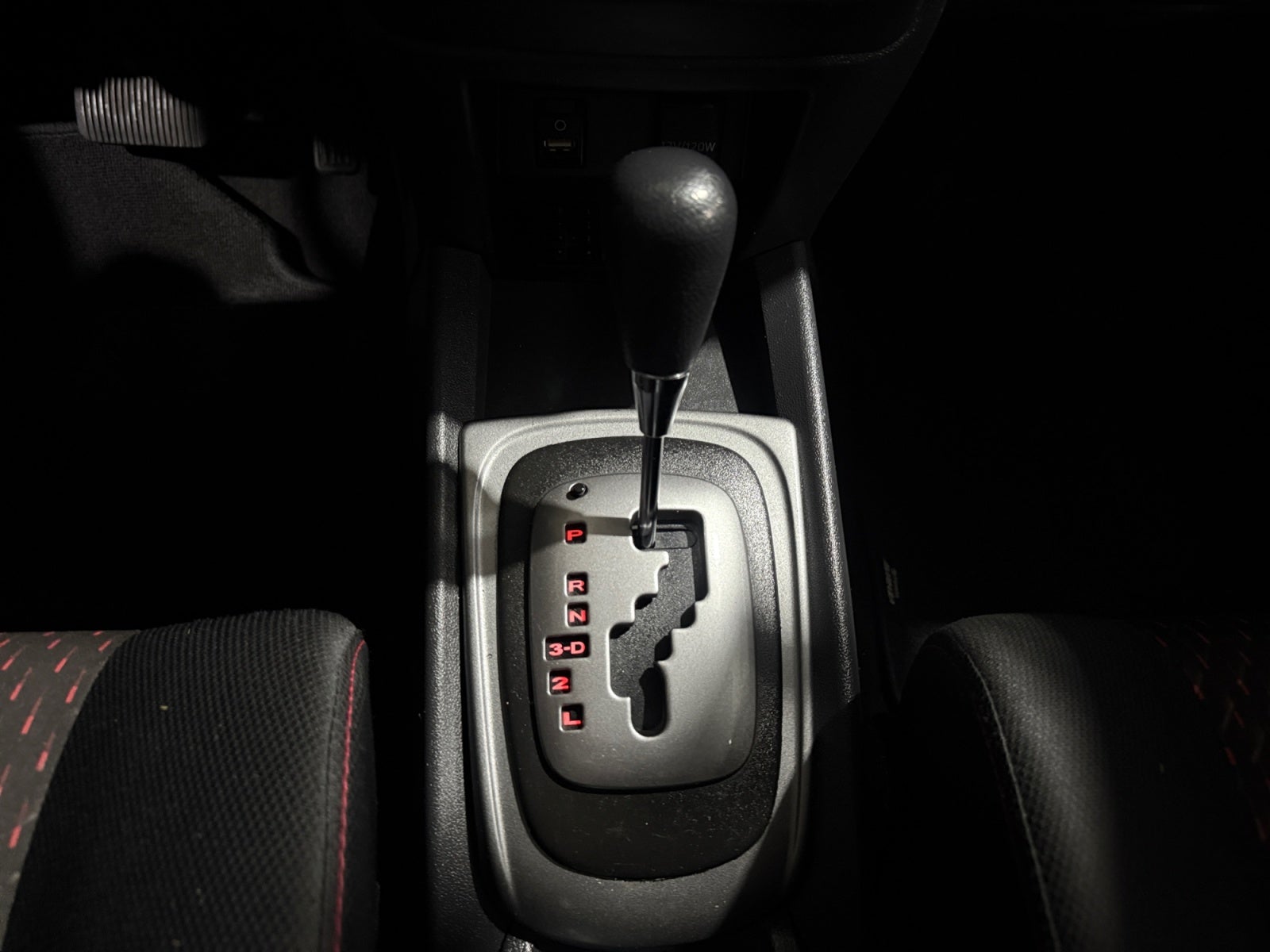2021 Toyota AVANZA XLE AT