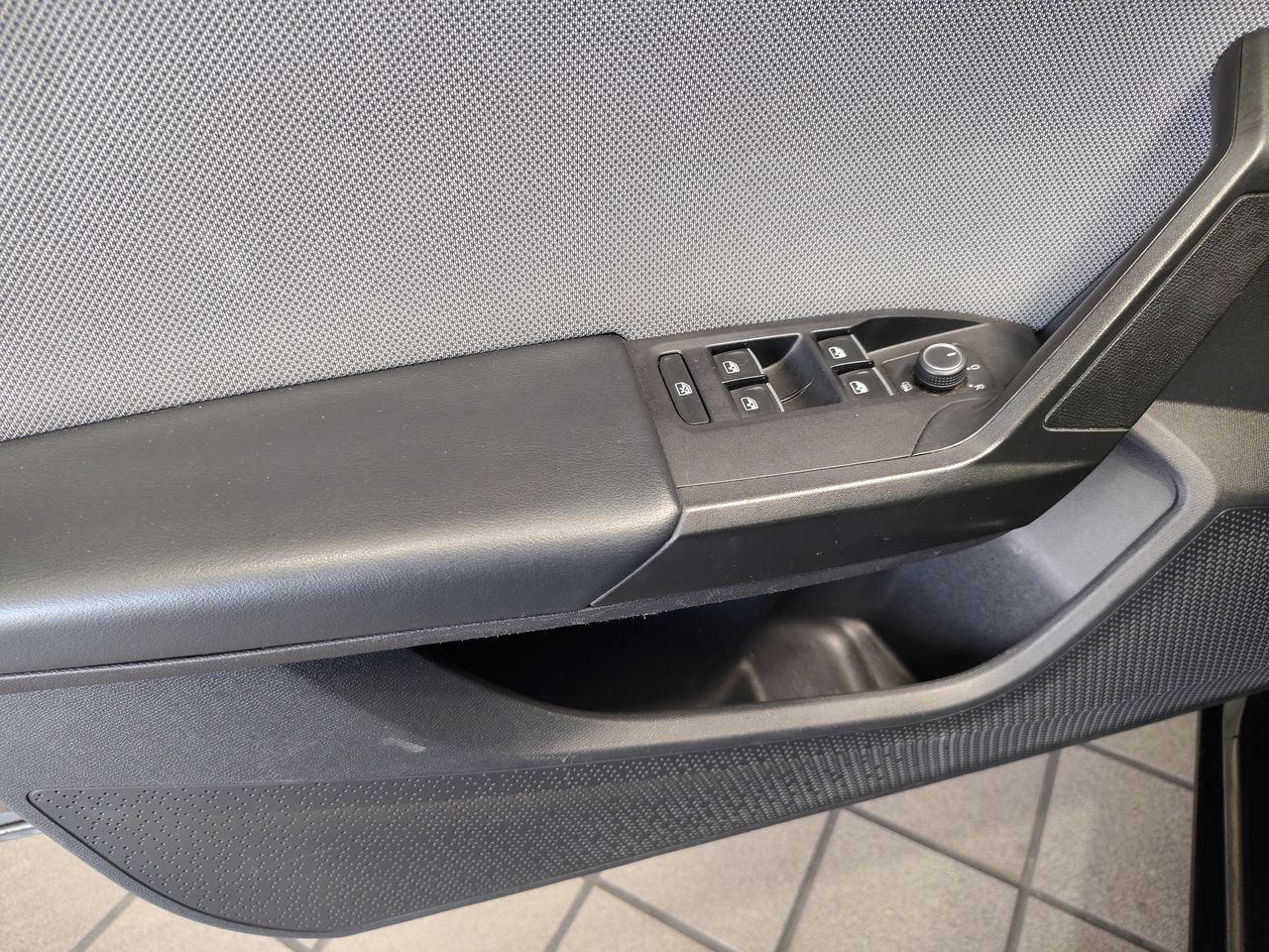 2021 SEAT LEON STYLE AUT