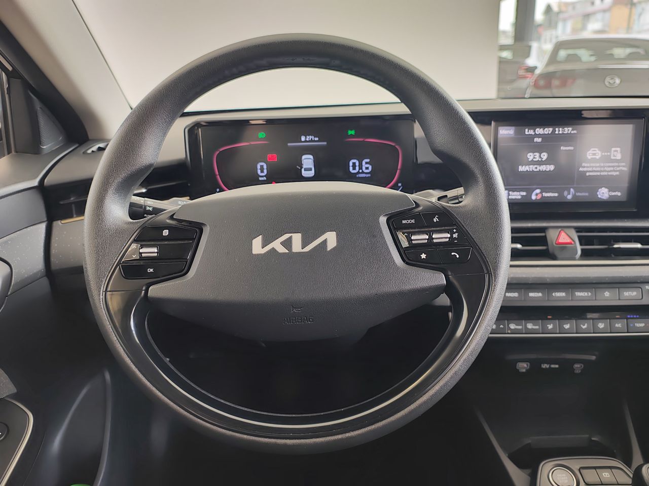 2024 Kia K3 EX MT