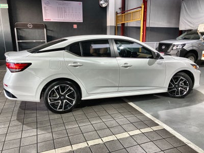 2024 Nissan SENTRA PLATINUM BITONO CVT 24