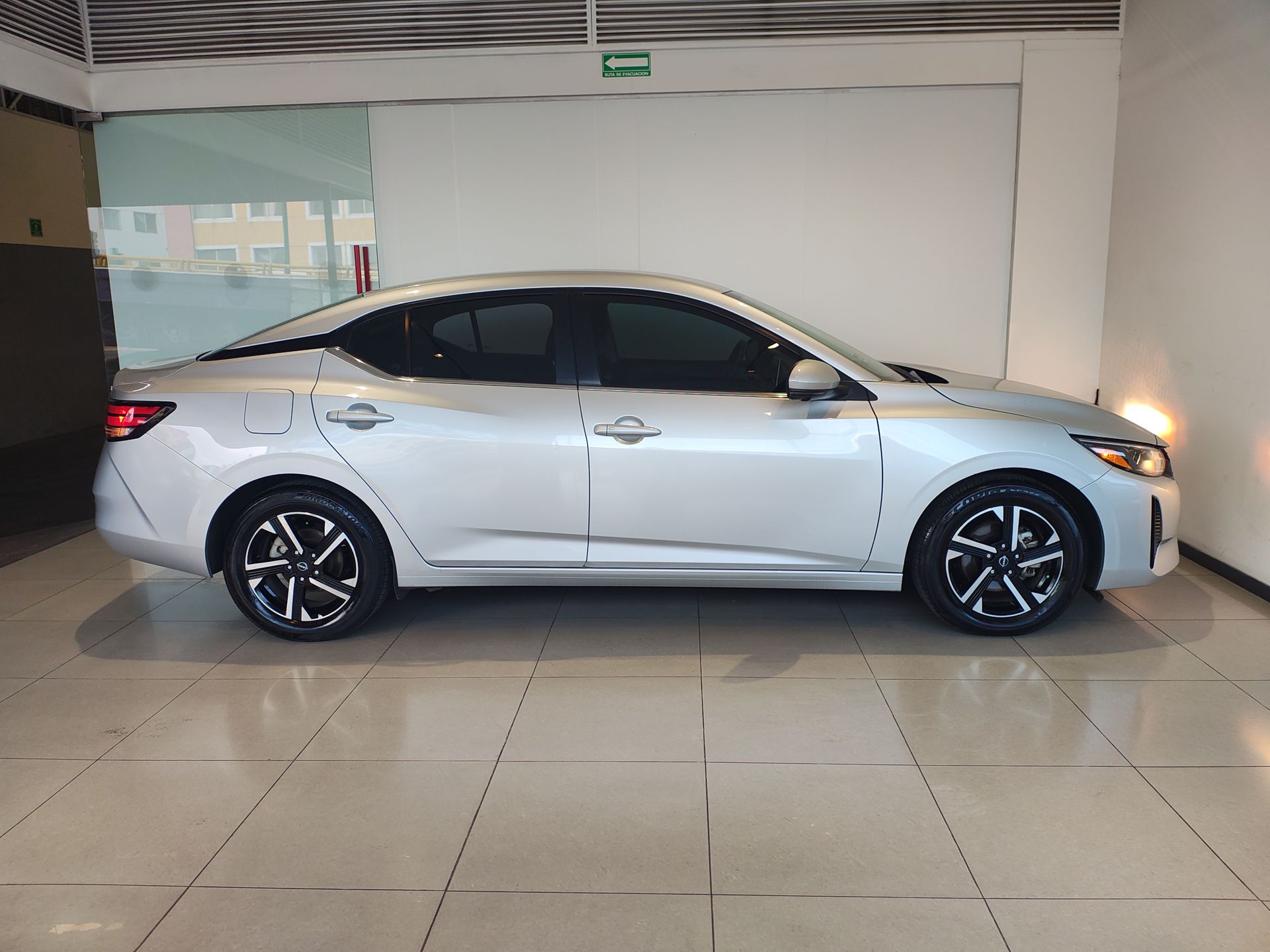 2024 Nissan SENTRA ADVANCE TM 24