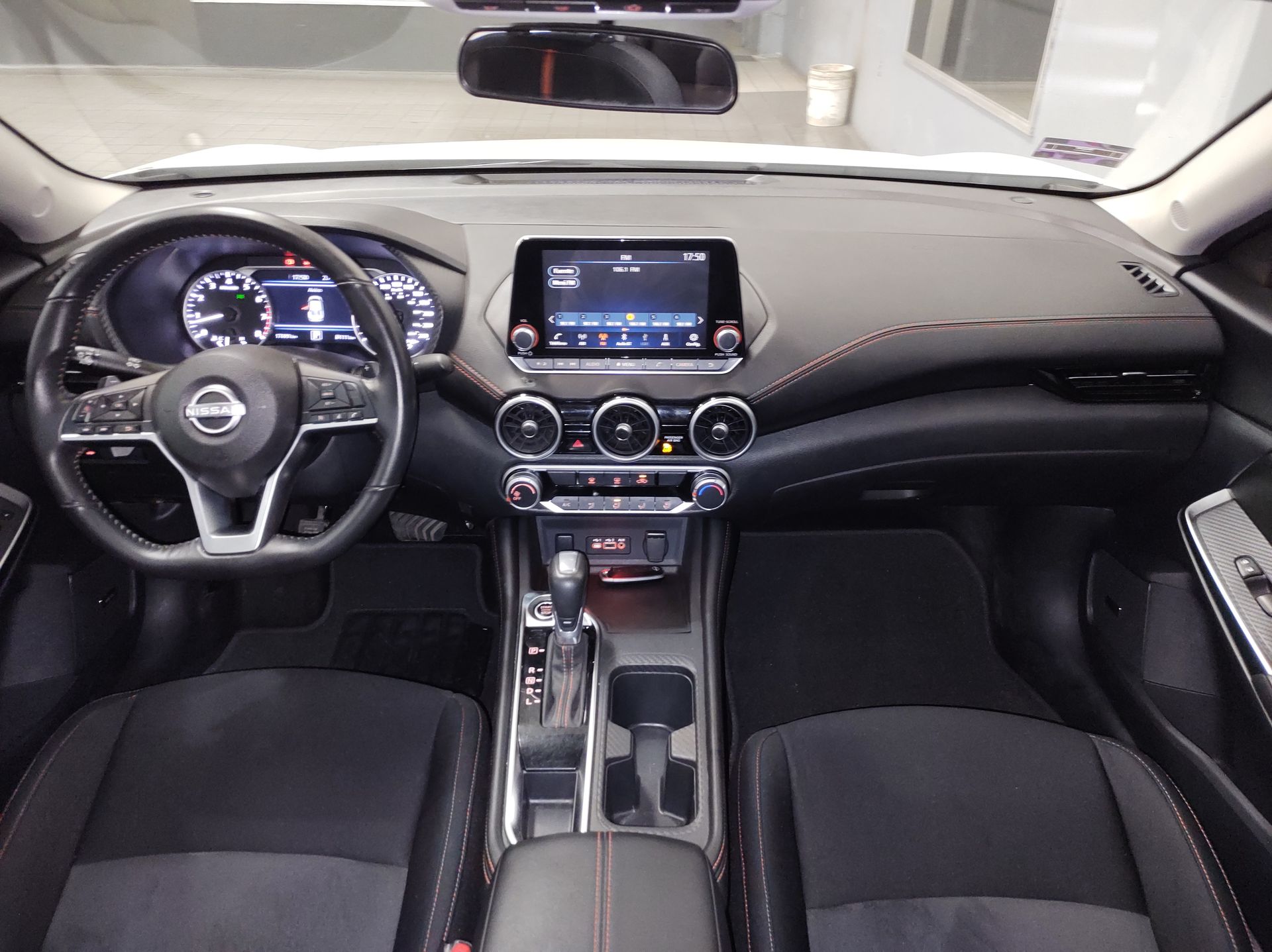 2024 Nissan SENTRA SR BITONO CVT 24