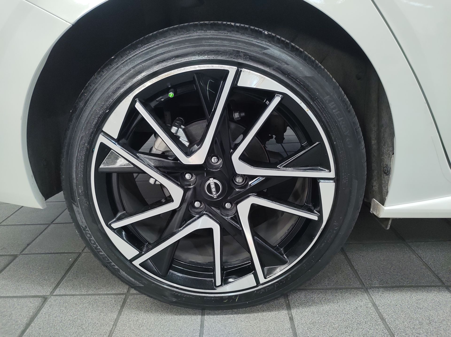 2024 Nissan SENTRA SR BITONO CVT 24