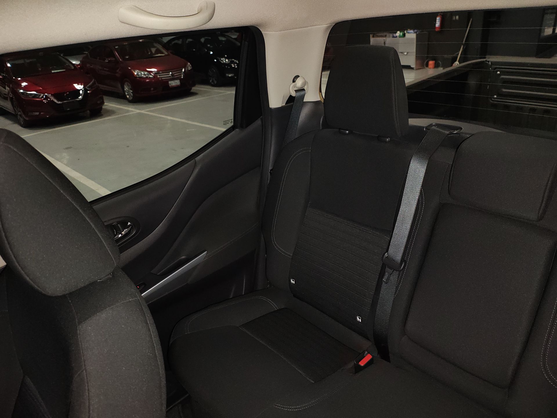 2024 Nissan FRONTIER FRONTIER LE TM 24