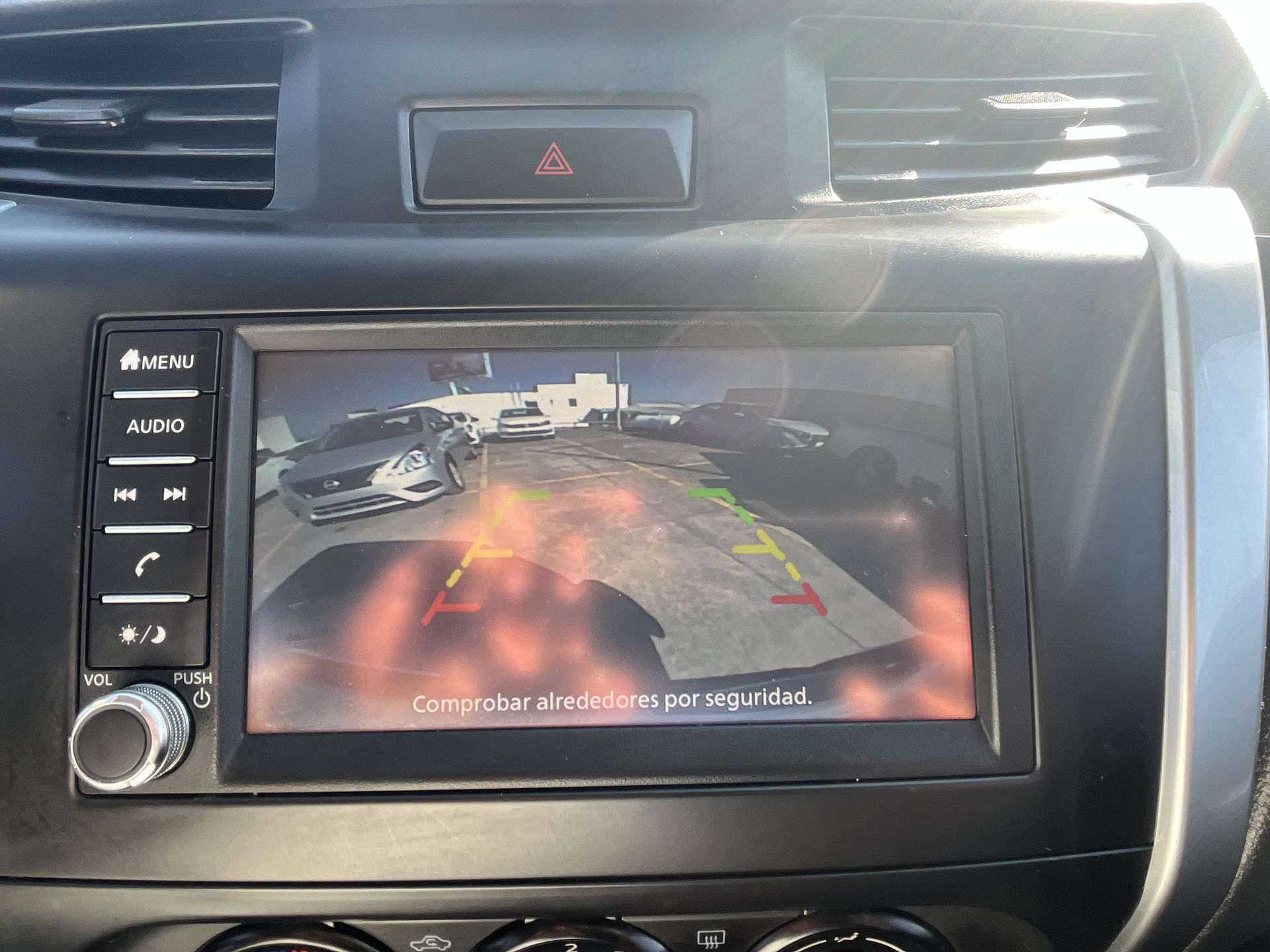 2023 Nissan FRONTIER LE TM 23