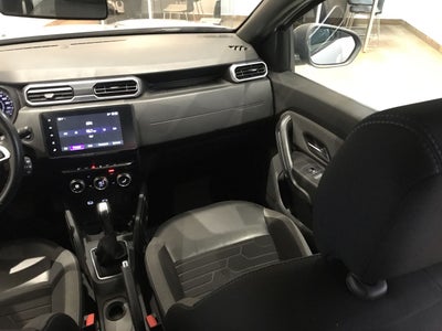 2023 RENAULT DUSTER ICONIC CVT