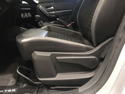 2023 RENAULT DUSTER ICONIC CVT