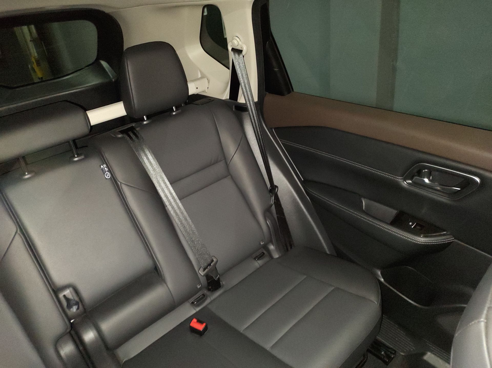 2025 Nissan X-TRAIL PLATINUM 2 ROW 25