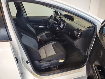 2019 Toyota PRIUS 1.5 HYBRID AUTO