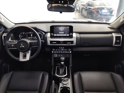 2025 Mitsubishi L200 GLS LIMITED AT 4X4 DSL