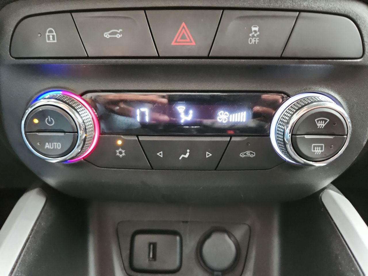 2021 Chevrolet ONIX LT C