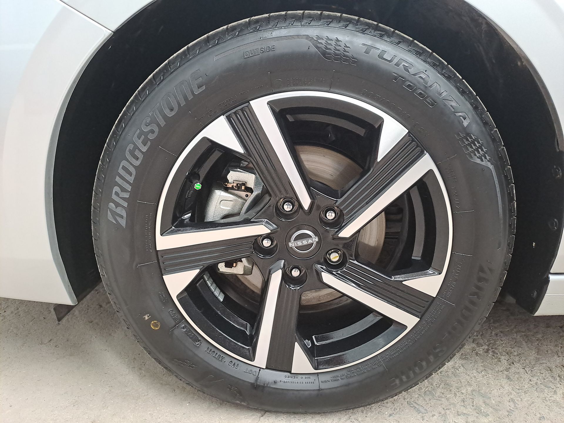 2025 Nissan SENTRA ADVANCE TM 25