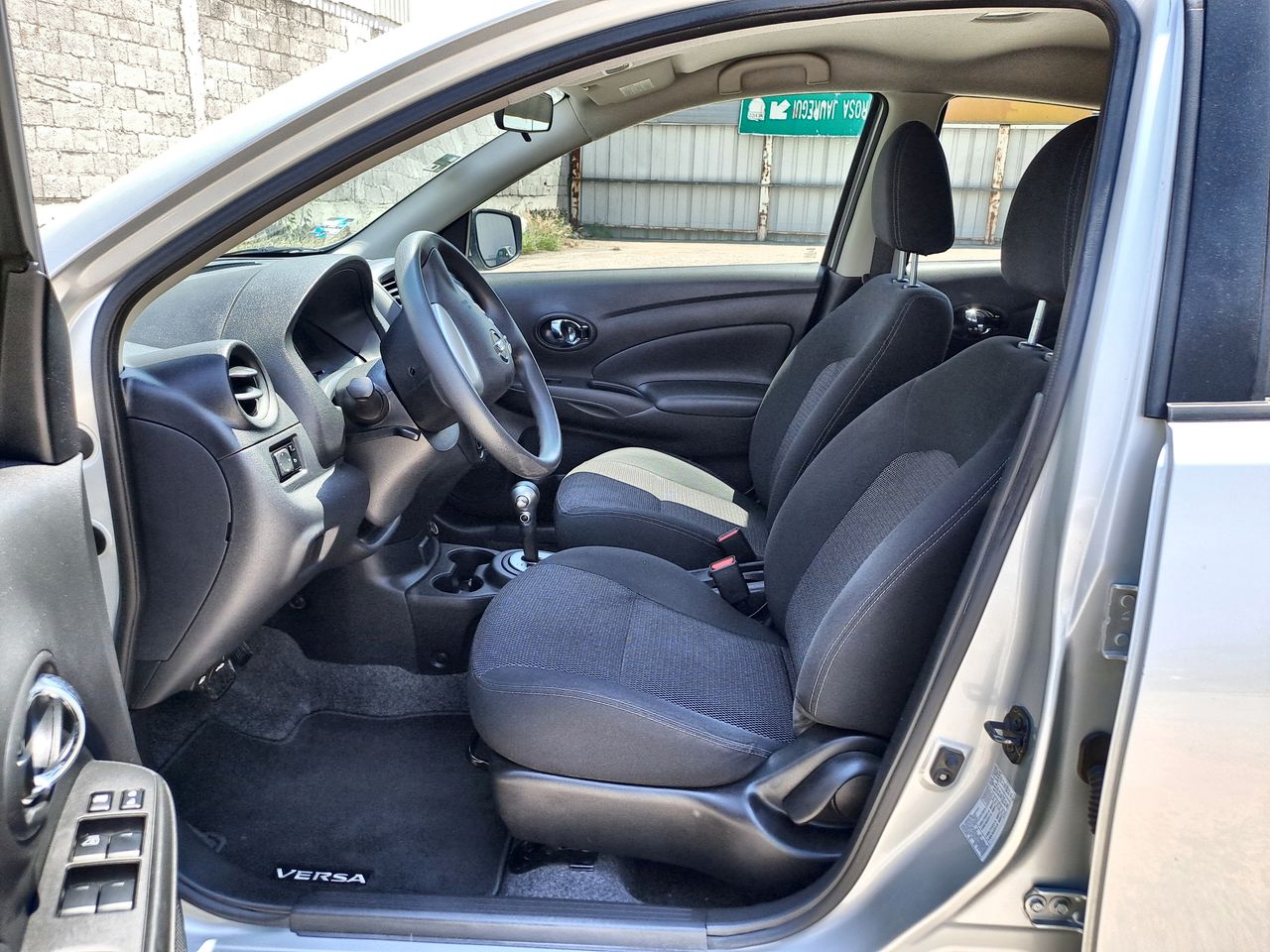 2019 Nissan VERSA SENSE AT AC