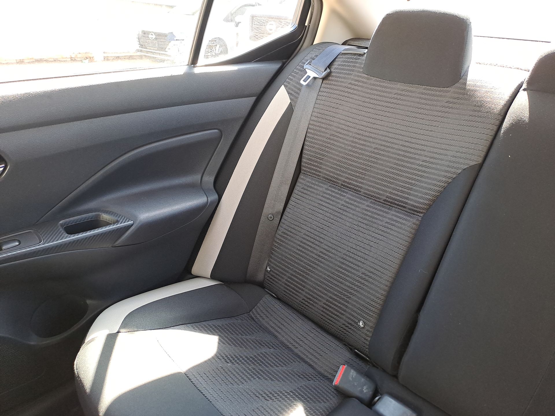 2022 Nissan VERSA ADVANCE CVT 22