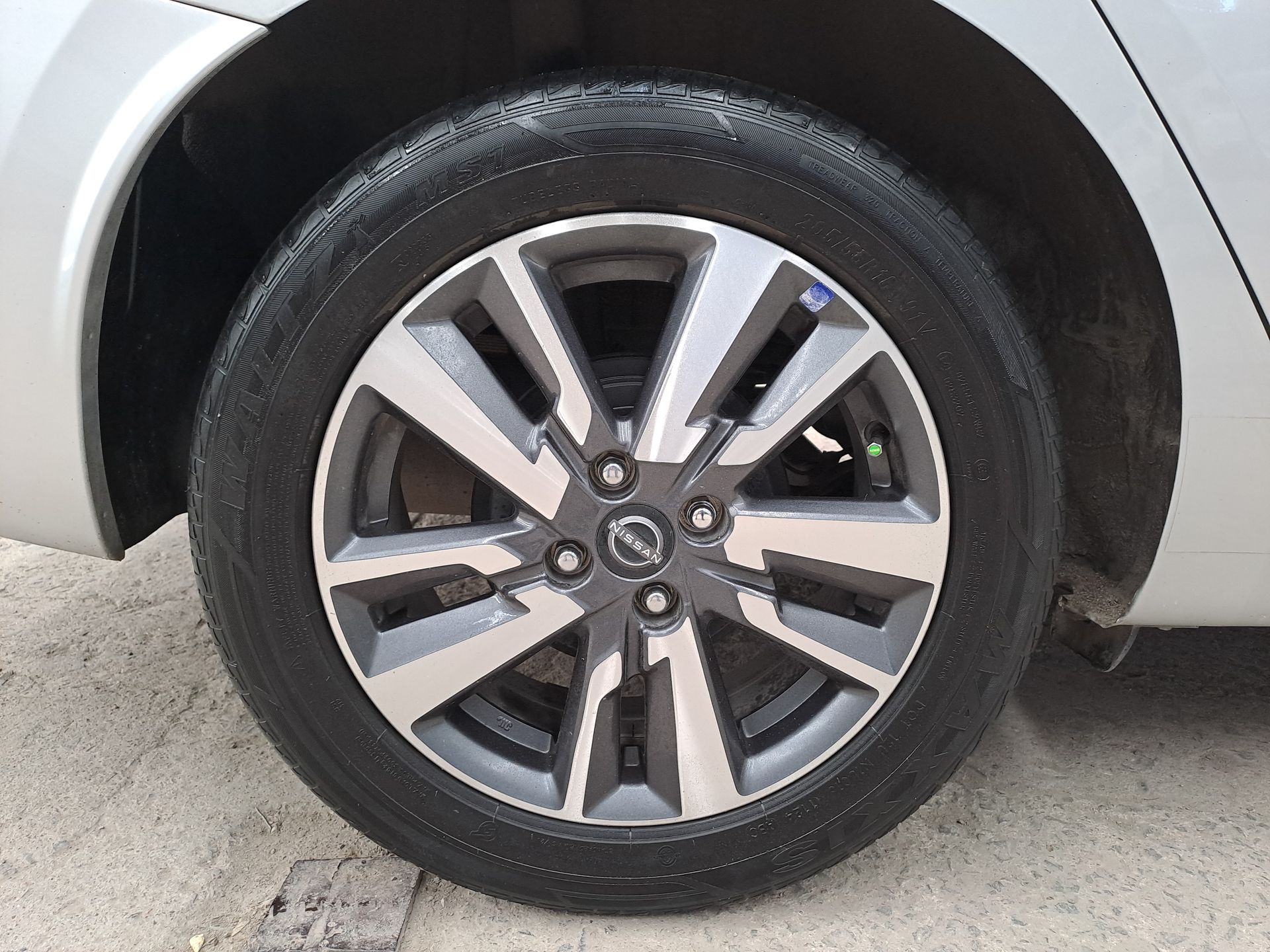 2024 Nissan VERSA ADVANCE CVT 24