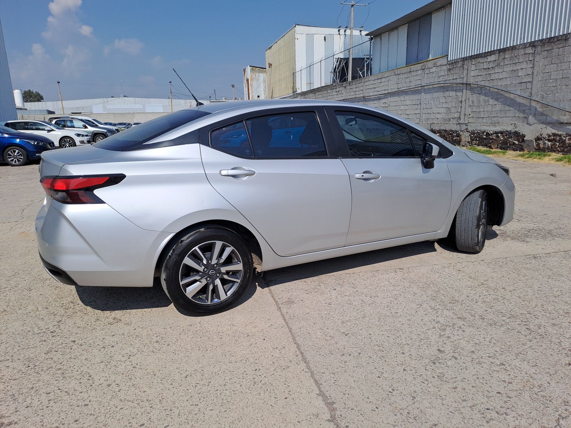 2024 Nissan VERSA ADVANCE CVT 24