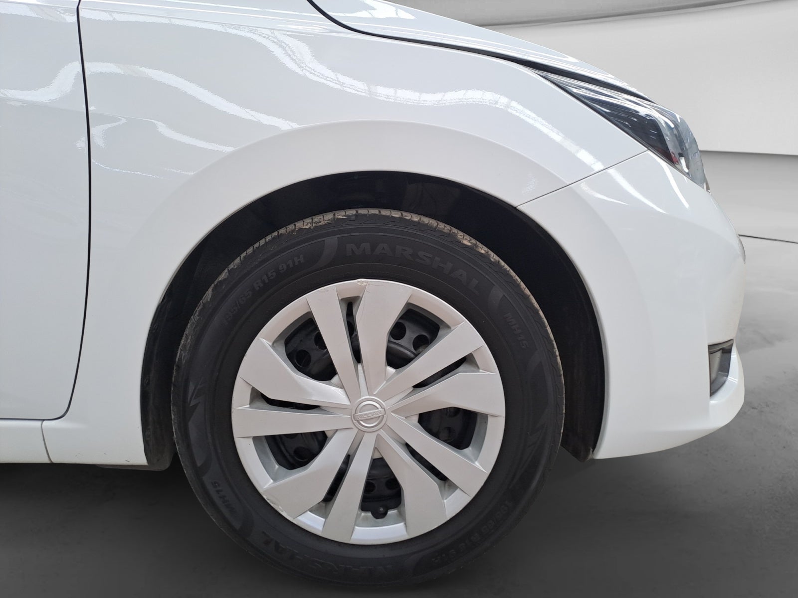 2023 Nissan VERSA VERSA SENSE MT