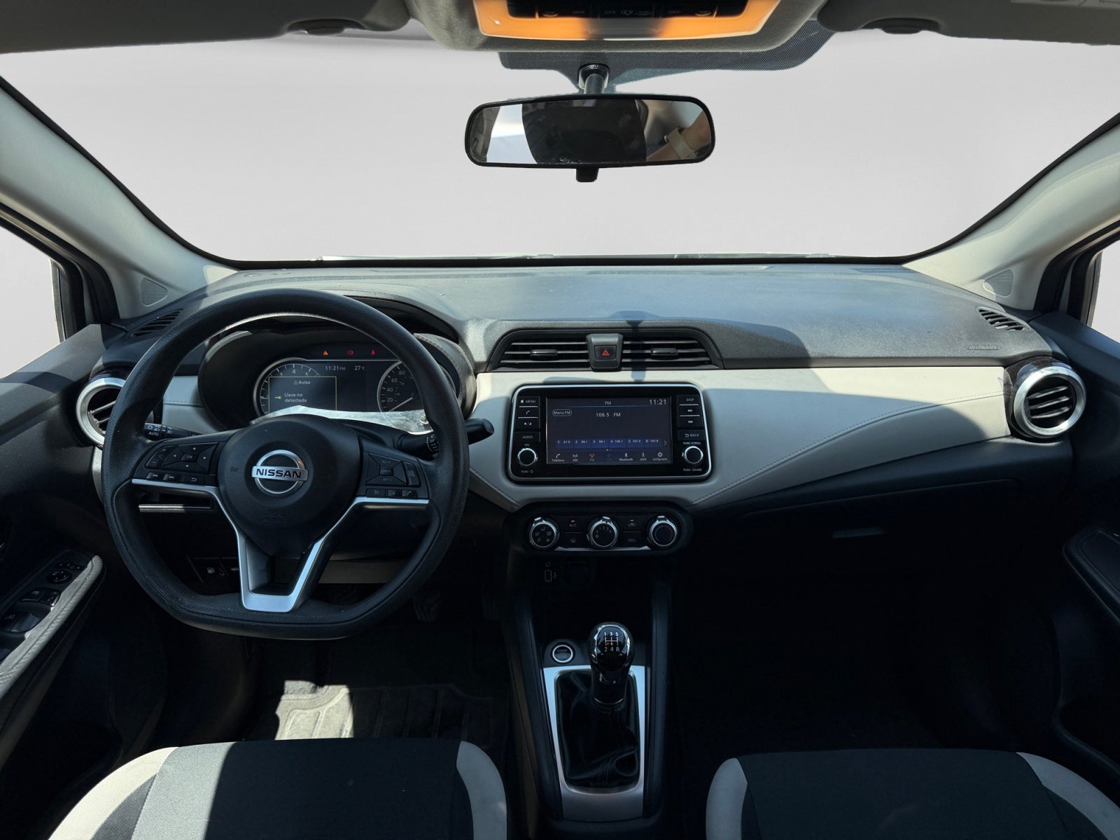 2021 Nissan VERSA ADVANCE MT 21