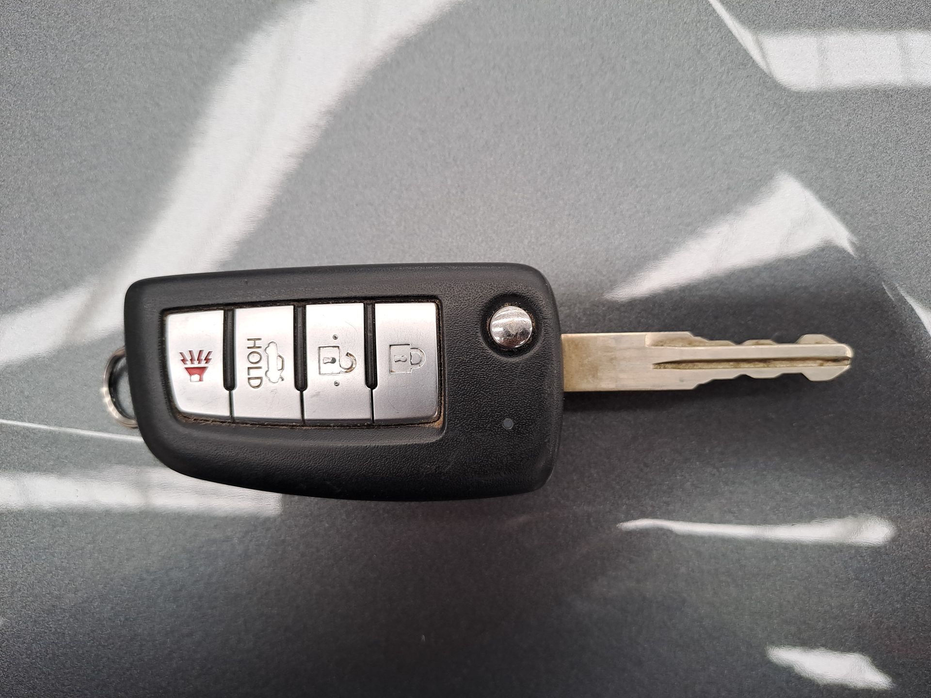 2024 Nissan VERSA SENSE MT 24