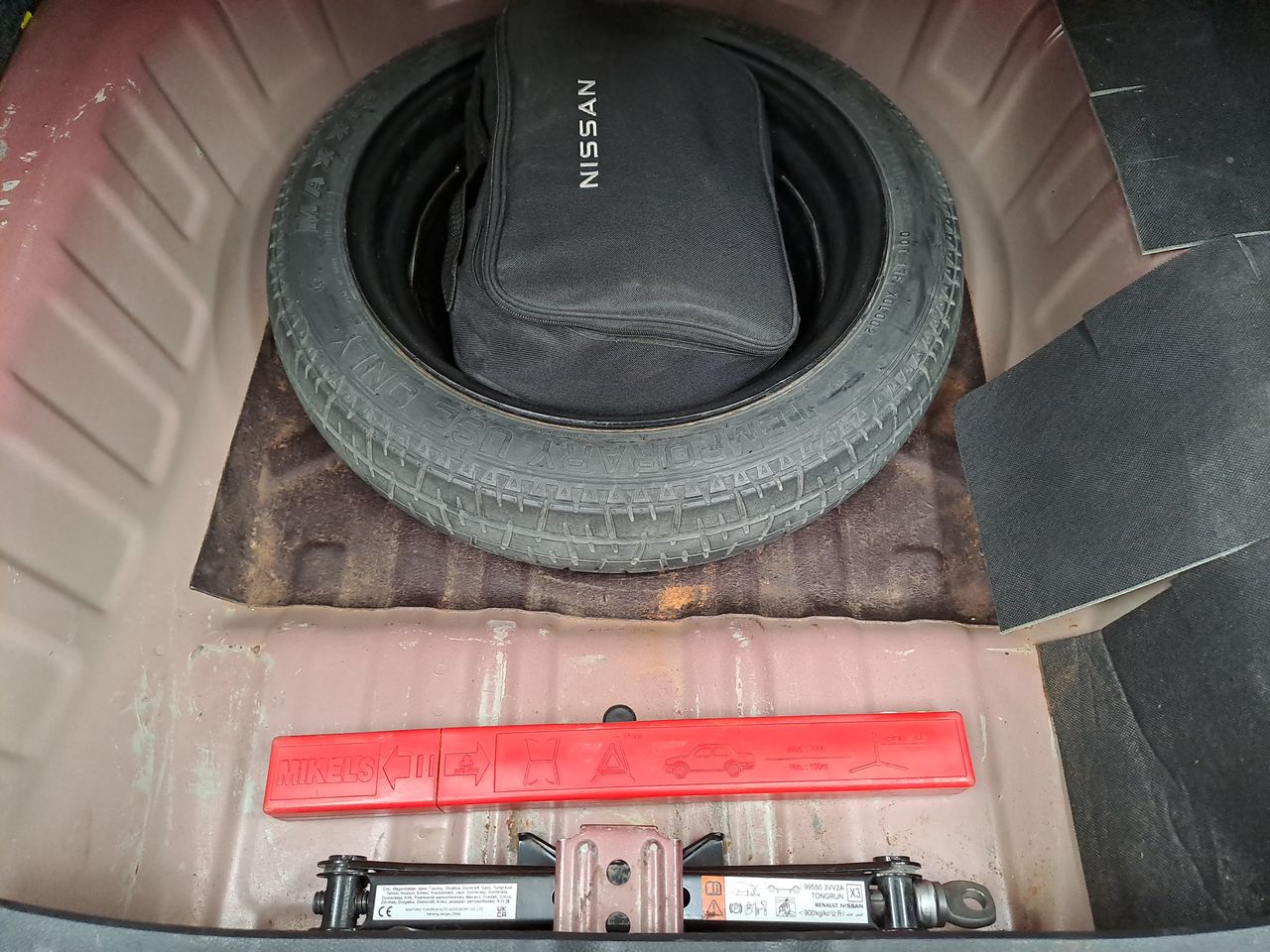 2024 Nissan VERSA ADVANCE CVT 24