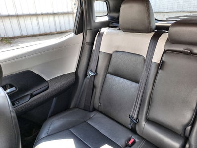 2025 Nissan KICKS PLATINUM CVT 25