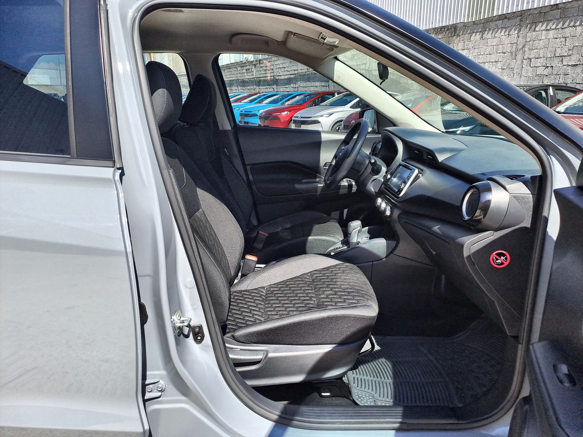 2025 Nissan KICKS PLAY ADVANCE 1.6 LTS CVT 25